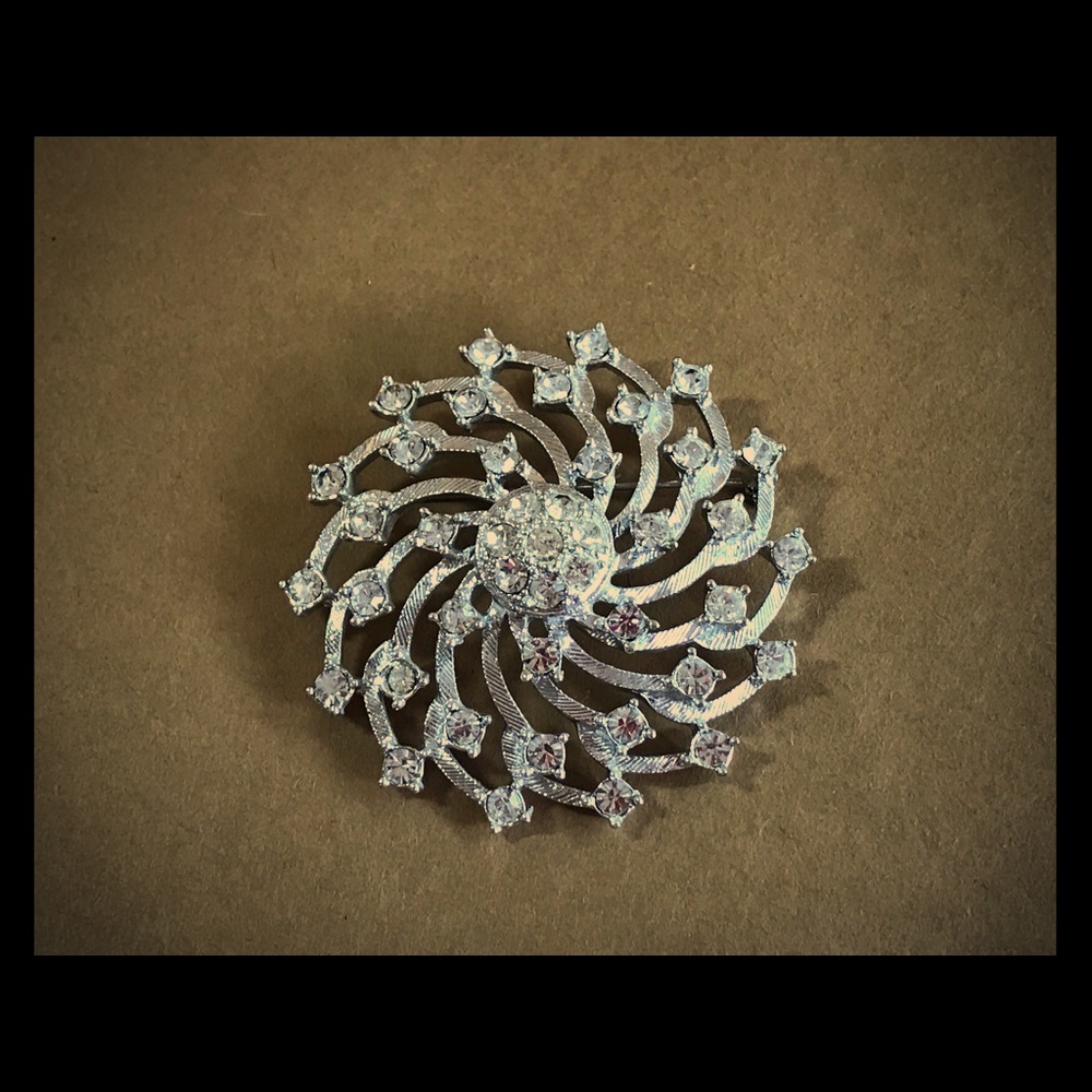 SIGNED Emmons Large Pinwheel Rhinestones Brooch